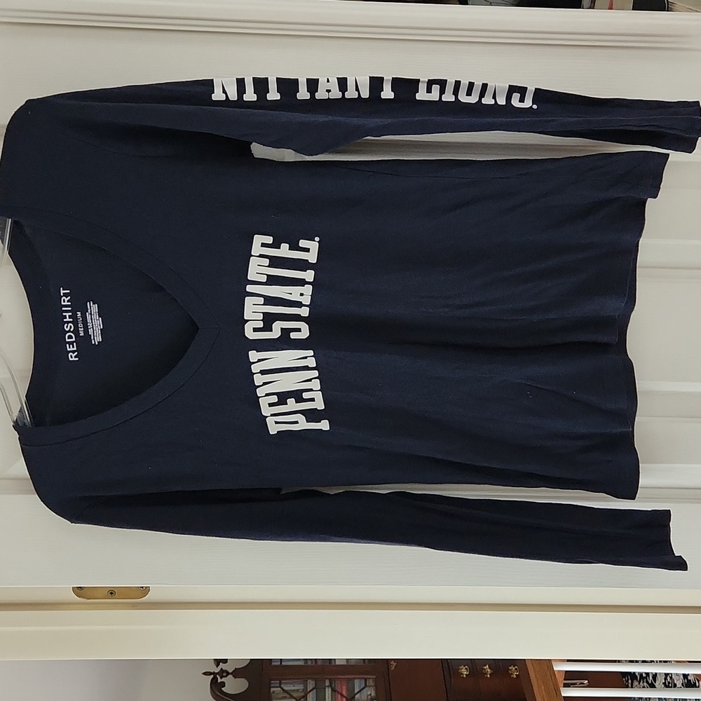 Penn State V-neck T-shirt, Navy, size M